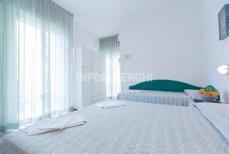 Hotel Napoleon San Mauro Mare エクステリア 写真