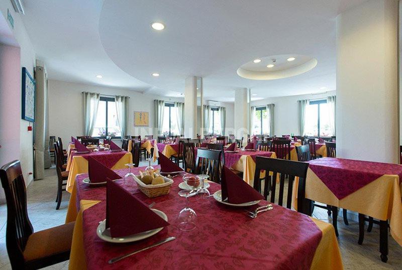 Hotel Napoleon San Mauro Mare エクステリア 写真