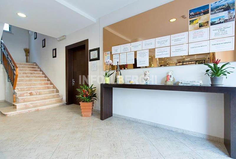 Hotel Napoleon San Mauro Mare エクステリア 写真