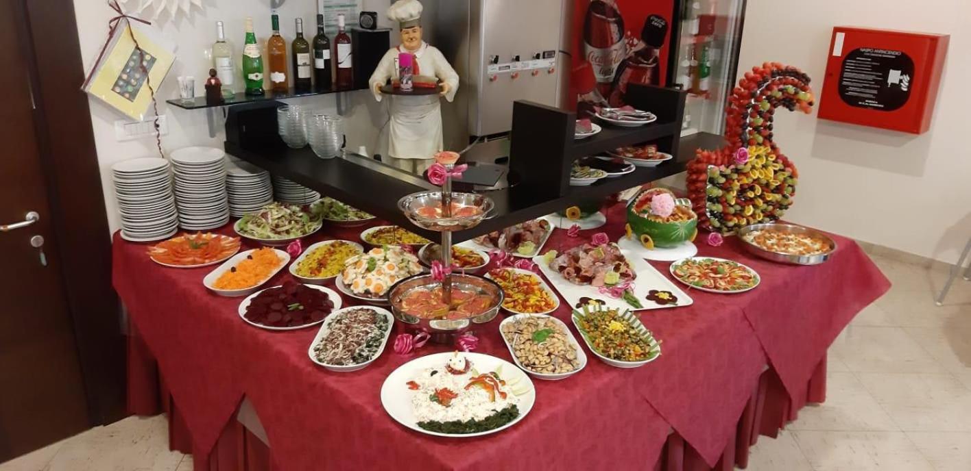 Hotel Napoleon San Mauro Mare エクステリア 写真